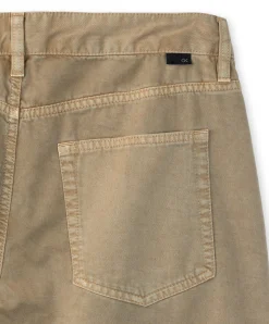 Ambassador Slim Fit: Chino