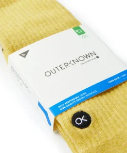 Arvin Goods X Outerknown Plant Dye Socks