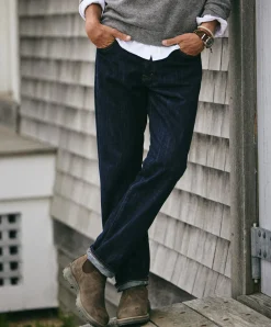 Local Straight Fit