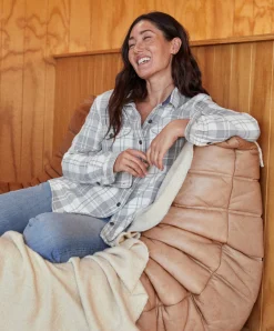 Women's Blanket Shirt